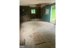 1011 TEETS ROAD, FRIENDSVILLE, MD 21531