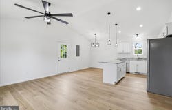 304 E 11TH Avenue, RANSON, WV 25438