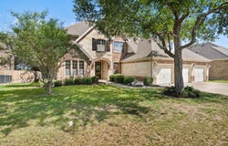 304 Las Colinas DR, Georgetown, TX 78628