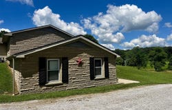6236 State Route 176, Drakesboro, KY 42337