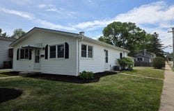 70 N Idlewild Avenue, Mundelein, IL 60060
