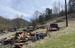 17302 South Highway 421, Cranks, KY 40820