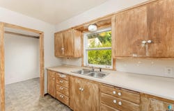 100 W 1st St, Tea, SD 57064