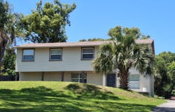 500 FOREST LAKE DRIVE, ALTAMONTE SPRINGS, FL 32714