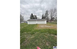 204 E Hawk, Oaktown, IN 47561