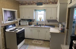 506 N Sprunger Street, Berne, IN 46711