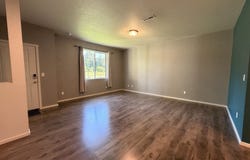 2123 SE 19TH St, Gresham, OR 97080