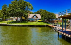151 Seaside Dr, Gun Barrel City, TX 75156