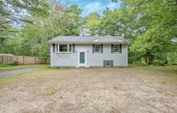 68 Harvard St, Pembroke, MA 02359