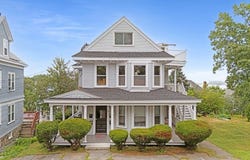 13-15 Ocean Ter, Salem, MA 01970