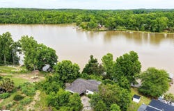 452 Harbor Crest Drive, Waterloo, SC 29384