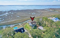 1538 Periwinkle Drive, Mount Pleasant, SC 29466