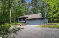 4281 Baywood, Traverse City, MI 49686