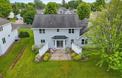 700 ST MARY Street, DE PERE, WI 54115-1067