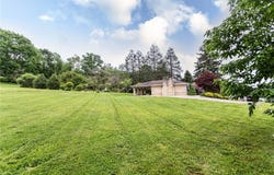 240 Connellsville St, Dunbar, PA 15431