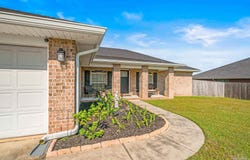 4481 Hampton Bay Blvd, Milton, FL 32583