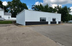 400 S County Road, Toledo, IA 52342