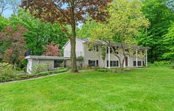 20196 E Whipple Drive, Northville, MI 48167