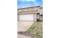 616 N Water Street, Liberty, MO 64068