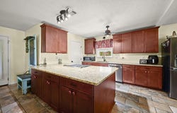 30633 John Dr, Denham Springs, LA 70726