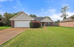 418 Abbey Woods, Brandon, MS 39047