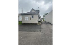 127 W Territorial Road, Battle Creek, MI 49015