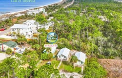 151 Beach St, Port St. Joe, FL 32456