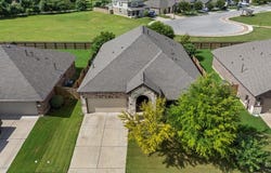 205 Headwaters DR, Bastrop, TX 78602