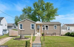 607 W WINTHROP AVENUE, MOUNT EPHRAIM, NJ 08059