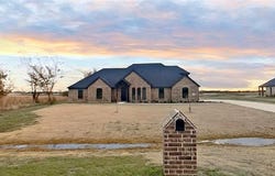 1165 Deerfield Drive, Wills Point, TX 75169