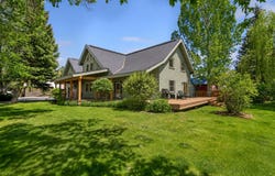 302 E SPRUCE St, Hailey, ID 83333