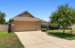 410 Tilly LN, Buda, TX 78610