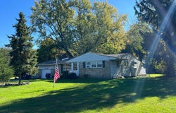 59 BUNKER HILL Road, TRENTON, NJ 08648