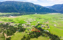 27 Woodland Dr., Garden Valley, ID 83622