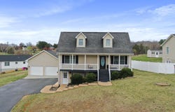 317 LOCUSTDALE LOOP, SHENANDOAH, VA 22849