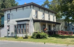 68 River St, Oneonta, NY 13820