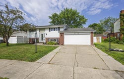 9776 Monroe Boulevard, Taylor, MI 48180