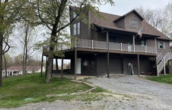 1426 Kingwood Pike, Morgantown, WV 26508