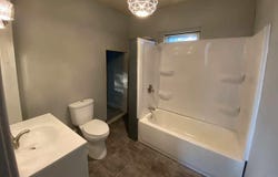 320 Columbia Street, Waterloo, IA 50703