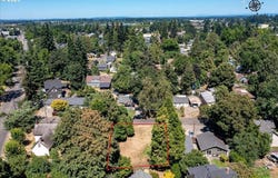 550 ARTHUR ST, Woodburn, OR 97071