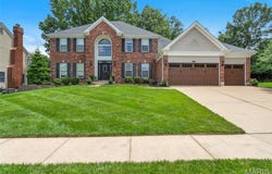 556 Autumn Bluff Drive, Ellisville, MO 63021