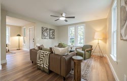 98 Glendale Park, Rochester, NY 14613