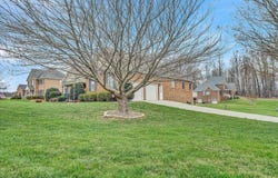 1036 Williams Crossing, Forest, VA 24551