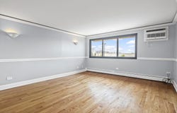 9633 Brandy Court, Des Plaines, IL 60016