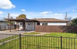 4366 Holt N, Fresno, CA 93705