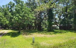 911 Cadillac Avenue, Dauphin Island, AL 36528