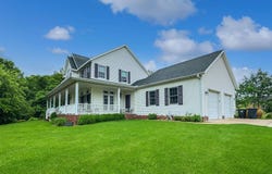 206 WINDSOR Drive, Germantown Hills, IL 61548