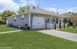 22 Margarita Street, Toms River, NJ 08757