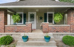 2211 S Andrews Road, Yorktown, IN 47396
