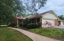 718 Parkview Drive, Laurens, SC 29360